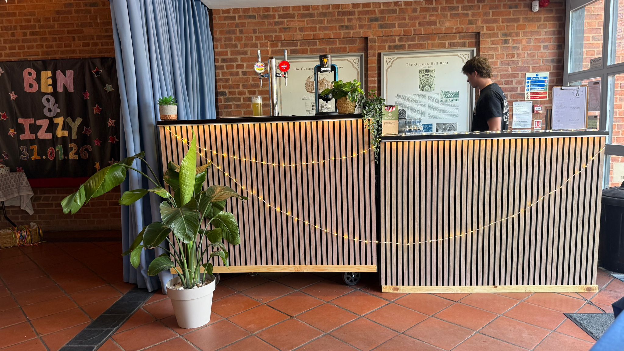 Pop Up Bar photo 1
